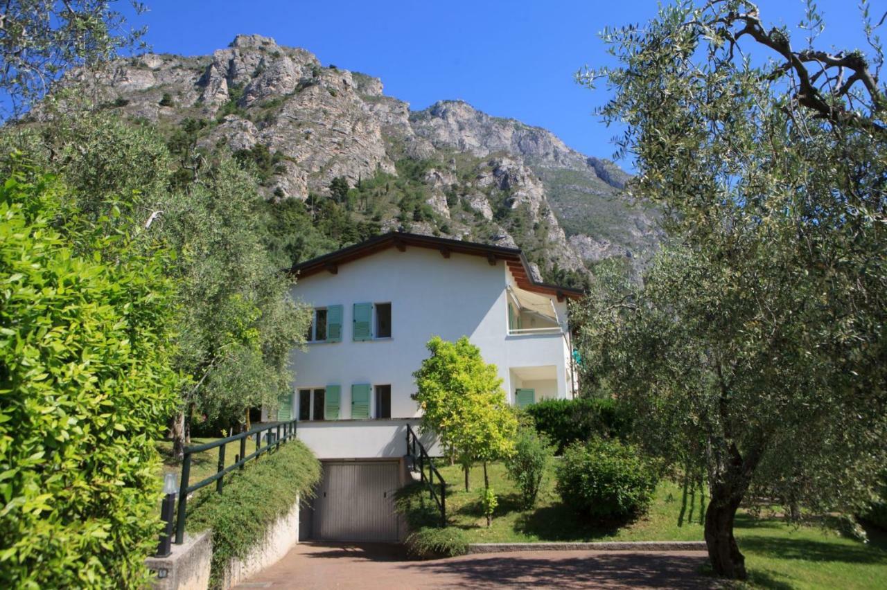 Residence Villa Aranci ลีโมเนซุลการ์ดา ภายนอก รูปภาพ
